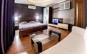 Hotrent Pechersk Lesy 20/22
